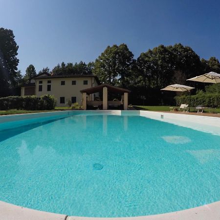 Casale La Fata -Tipico Toscano Immerso Nelle Colline Tra Lucca E Versilia, 6 Appartamenti Indipendenti 卡麦奥雷 外观 照片