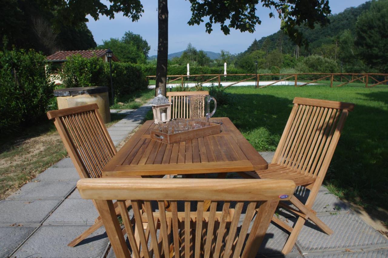 Casale La Fata -Tipico Toscano Immerso Nelle Colline Tra Lucca E Versilia, 6 Appartamenti Indipendenti 卡麦奥雷 外观 照片